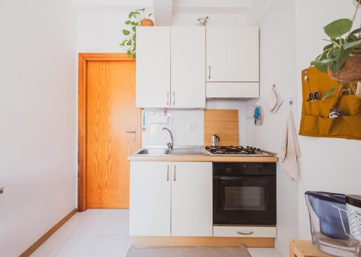 Love Tree Apartment Cagliari Exterior foto
